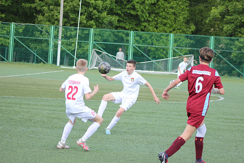 Завершился первый круг зонального этапа Первенства России по футболу среди команд спортивных школ среди юношей 2011 г р